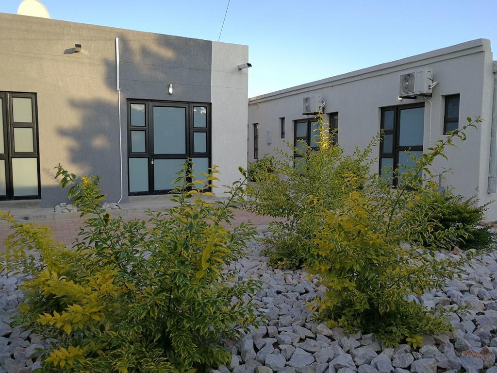 Tsumeb Guesthouse Kamho Екстер'єр фото