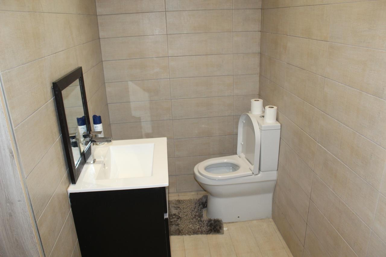Tsumeb Guesthouse Kamho Екстер'єр фото