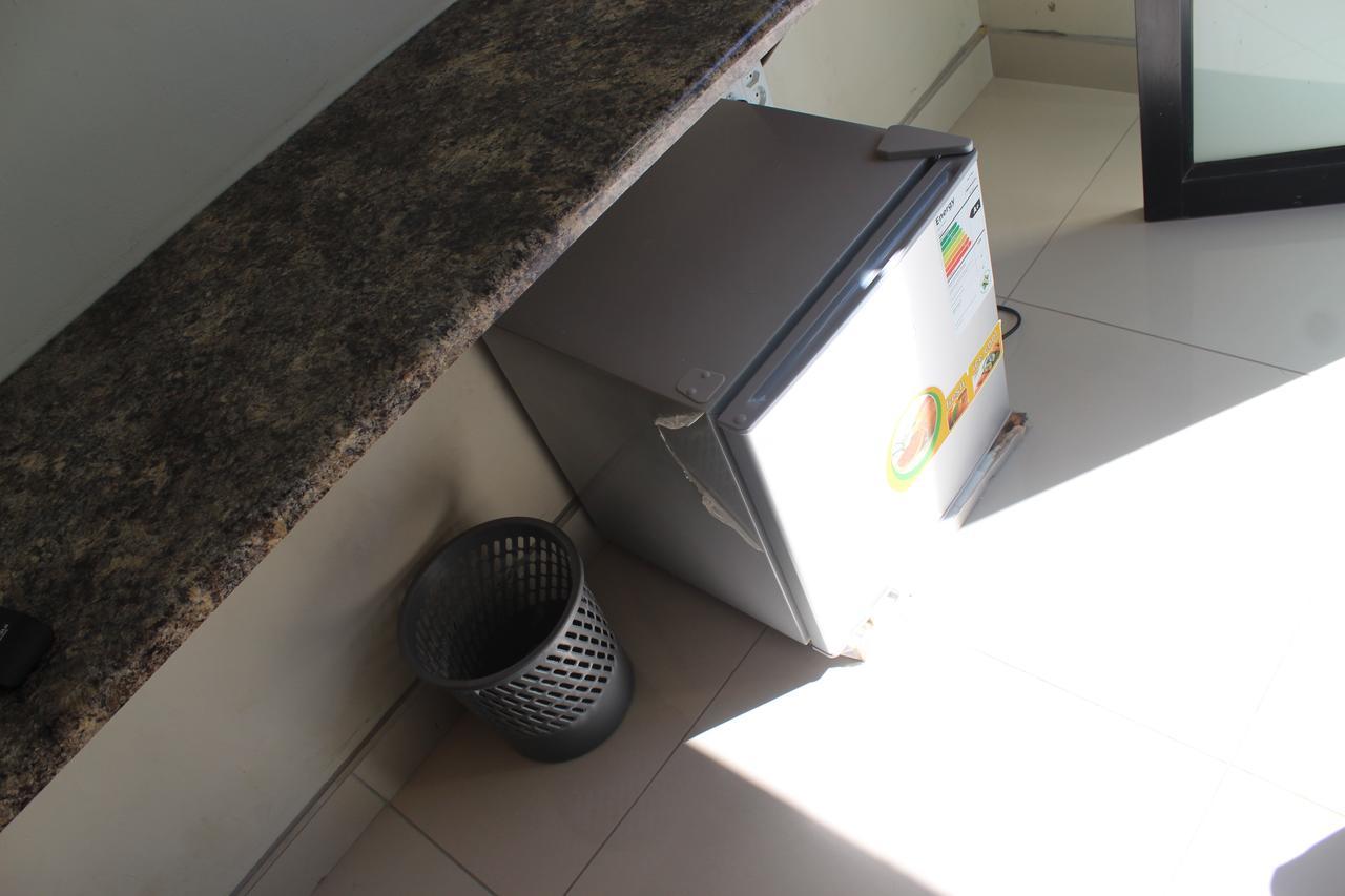 Tsumeb Guesthouse Kamho Екстер'єр фото