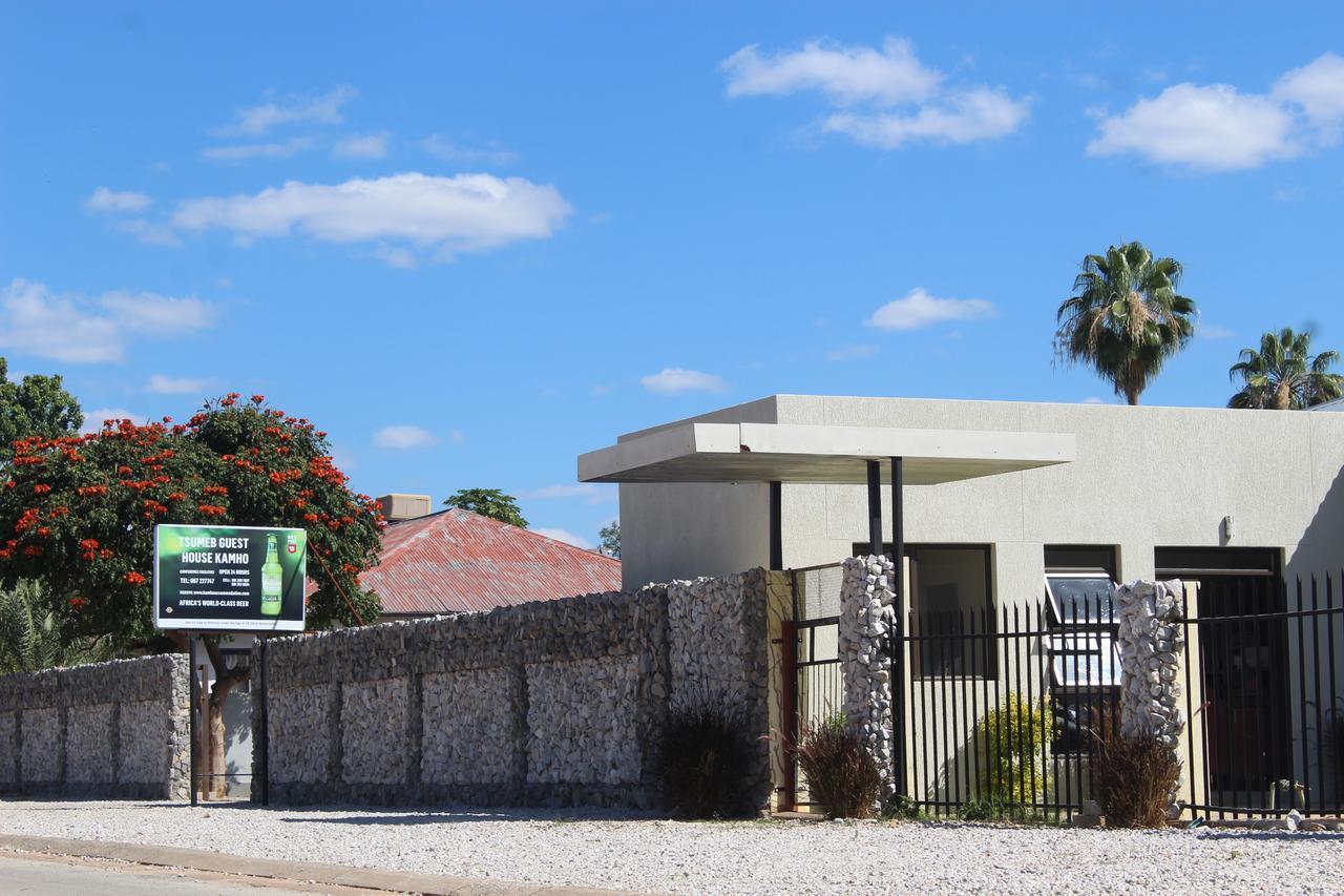 Tsumeb Guesthouse Kamho Екстер'єр фото